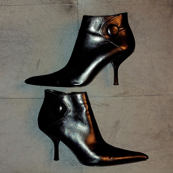 EUC STEVEN BY STEVE MADDEN KYLIEE BLACK LEATHER ANKLE BOOTS 3" HEELS SIDE ZIP 6½ - Picture 3 of 12